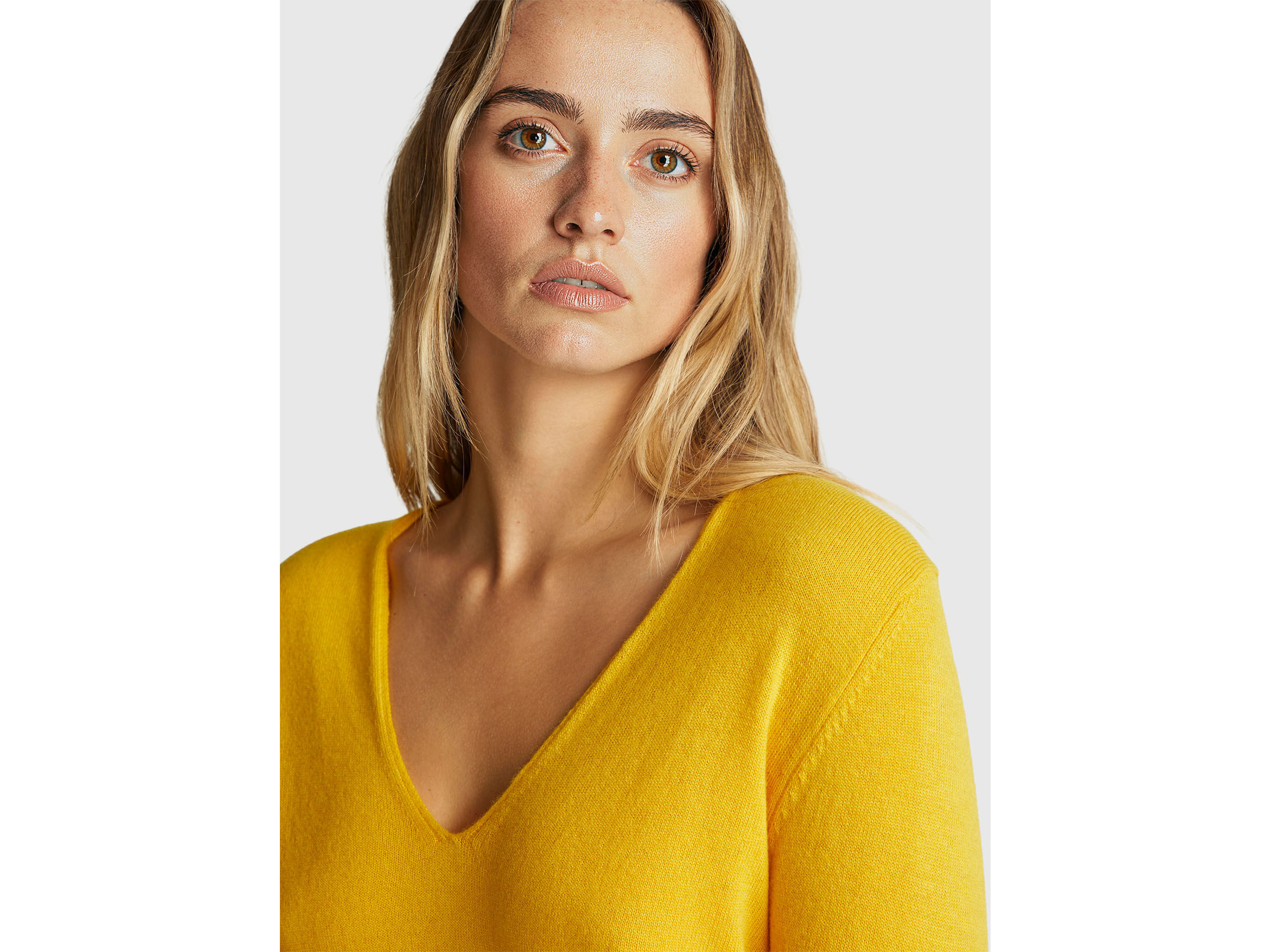 V NECK SWEATER L/S Women image number 4